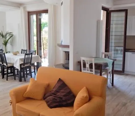 Appartamento S83 - Sirolo, Nuovo Trilocale Con Giardino